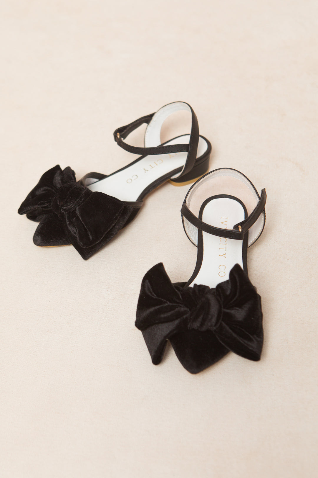 Mini Eloise Black Bow Heel