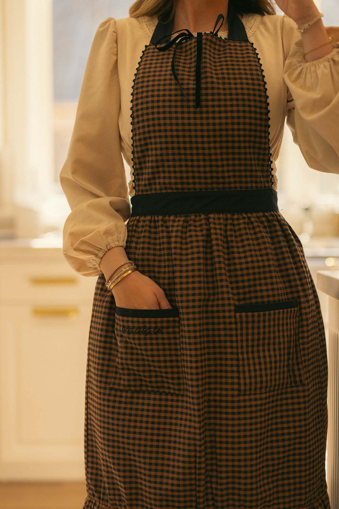 Ivy Apron in Maple Brown Gingham Cotton - FINAL SALE