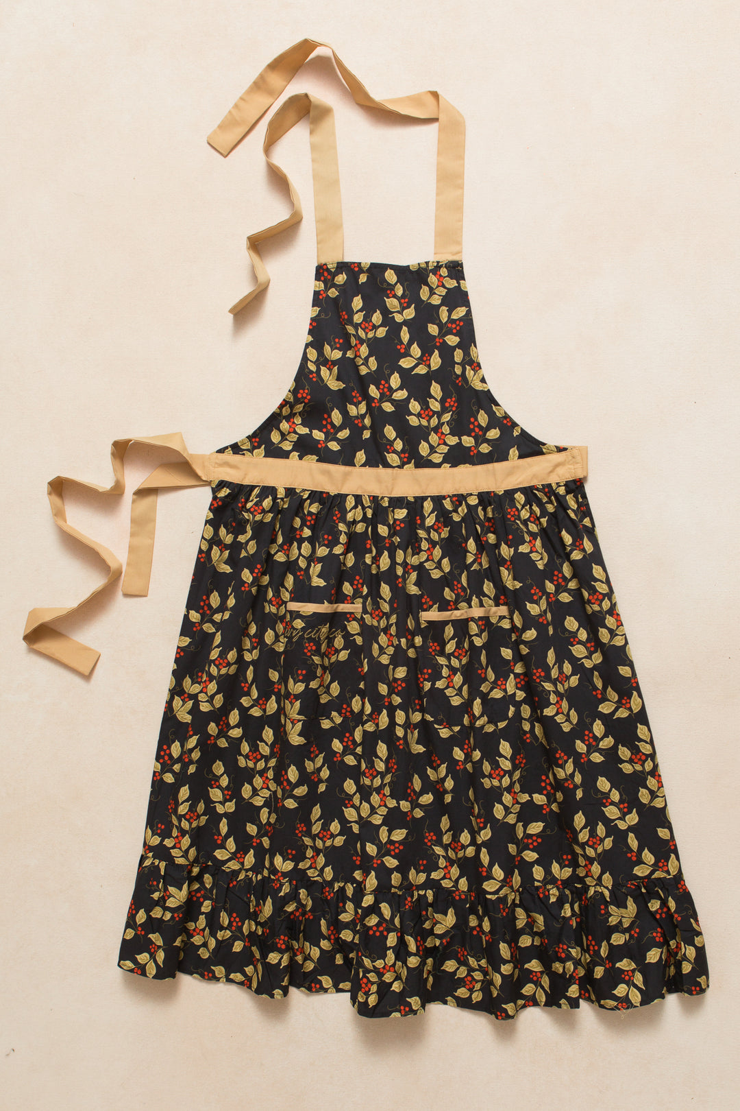 Ivy Apron in Sophia Holly Berry Cotton - FINAL SALE