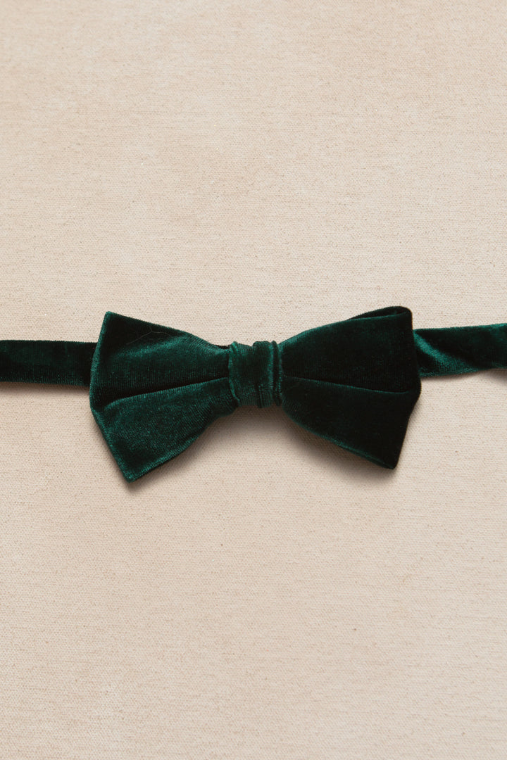 Bow Ties in Cleopatra Emerald Velvet - FINAL SALE