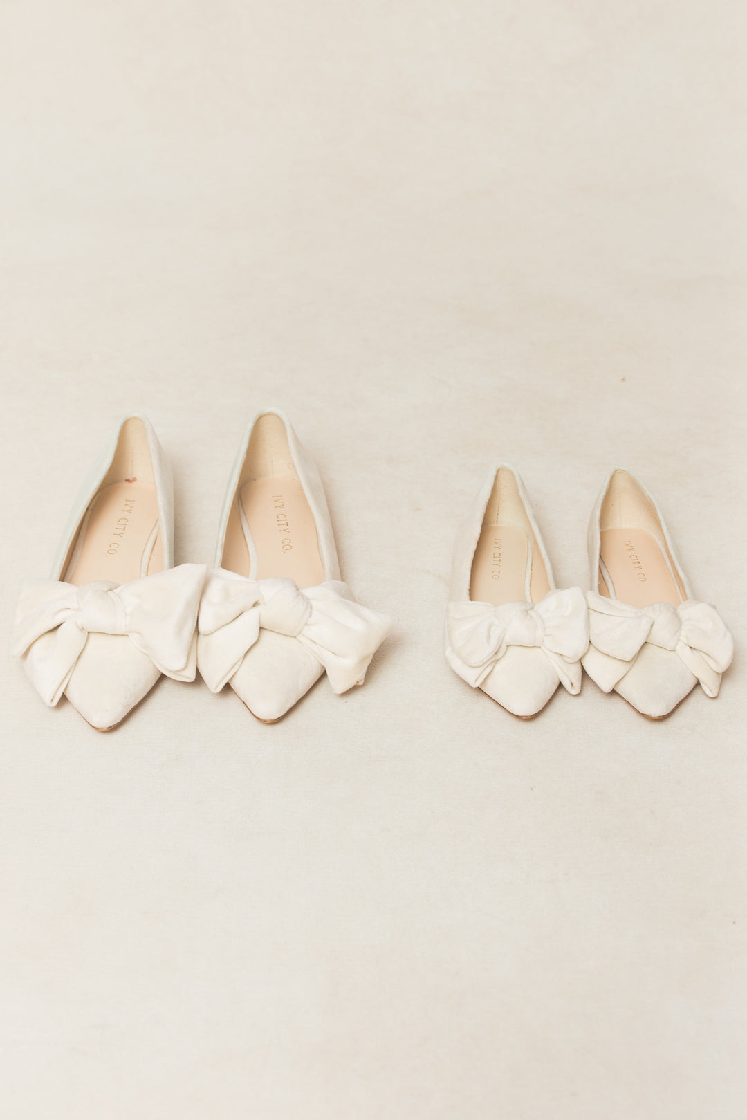 Mini Ivy Bow Flat in Cream