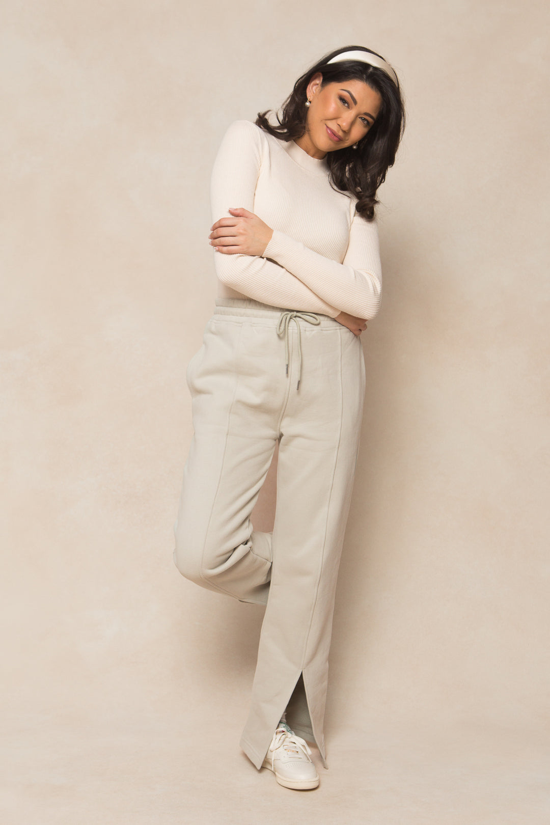 Ivy Flare Sweatpants in Sage