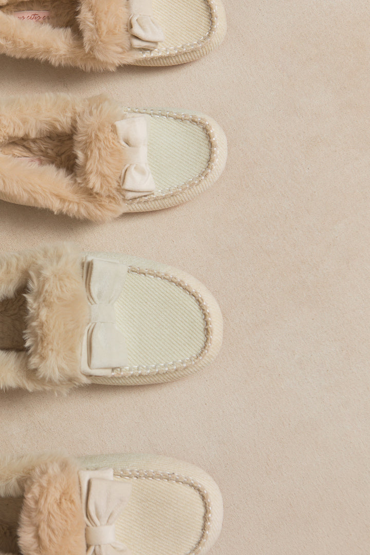 Mini Ivy Bow Slippers in Cream