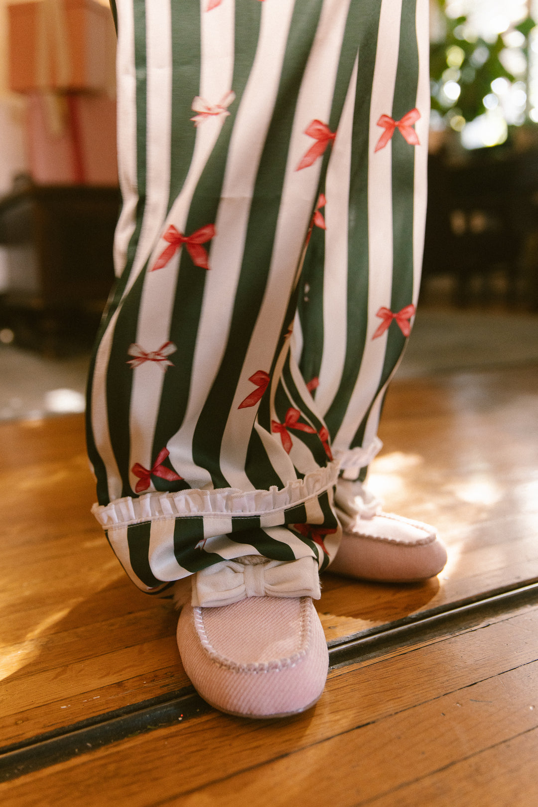 Ivy Bow Slippers in Pink