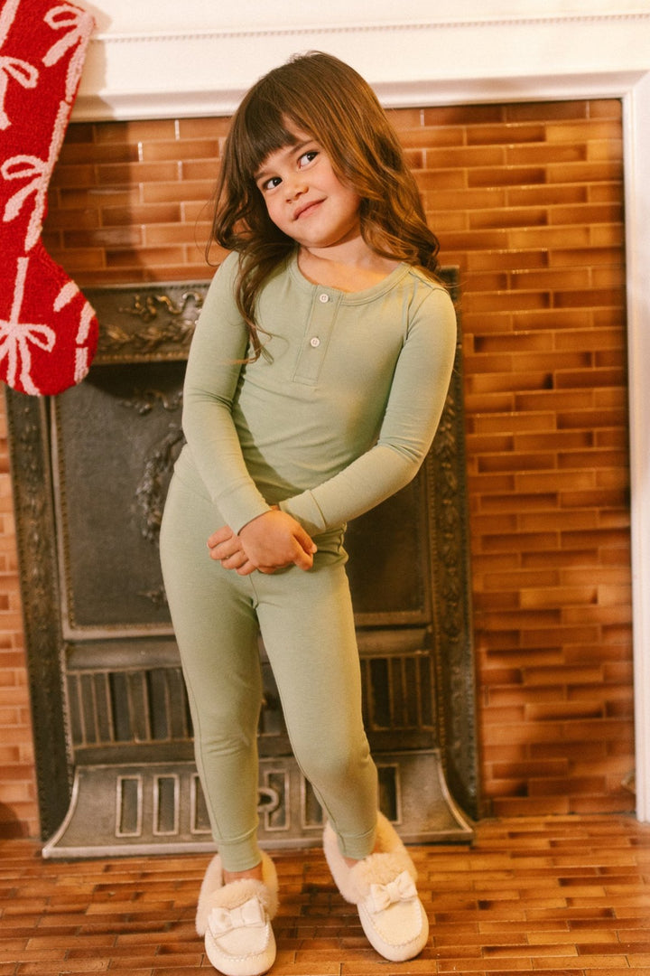 Kids So Soft Lounge Set in Green