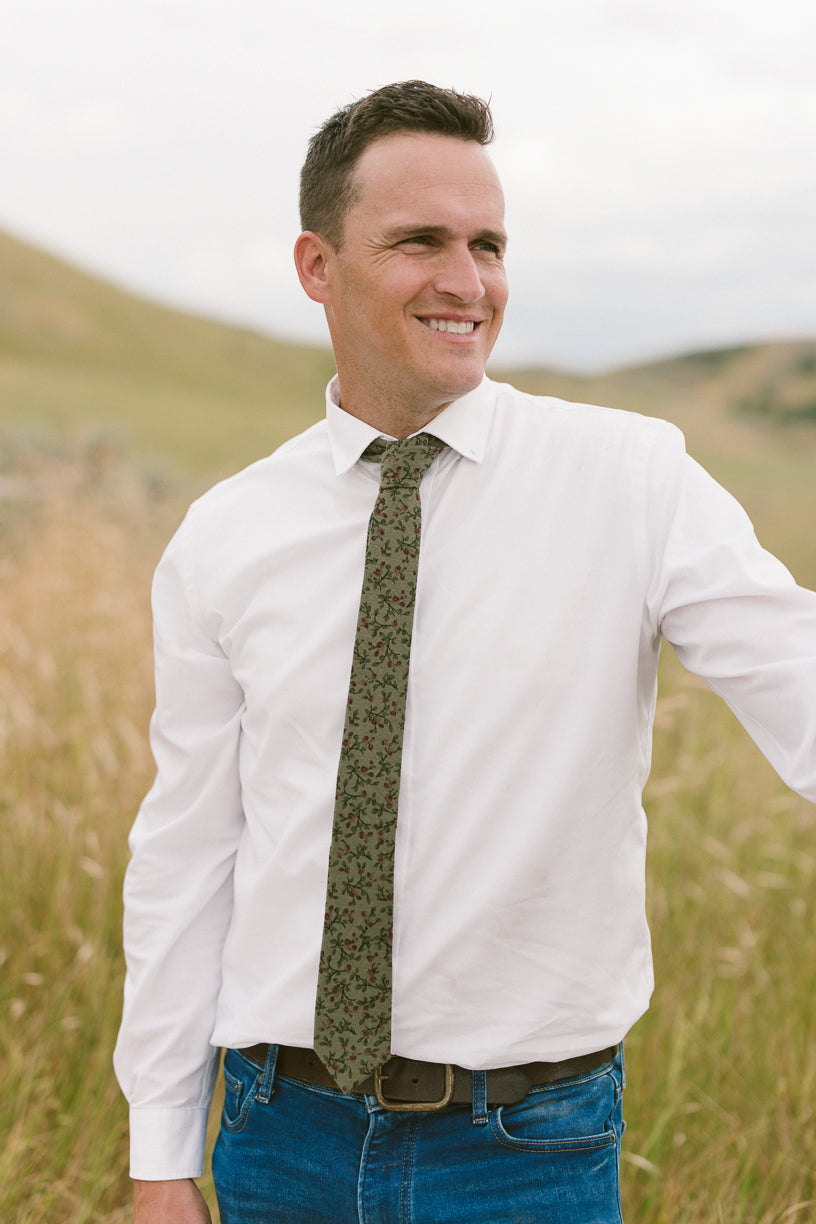 Mens Max Tie in Teagan Floral - FINAL SALE