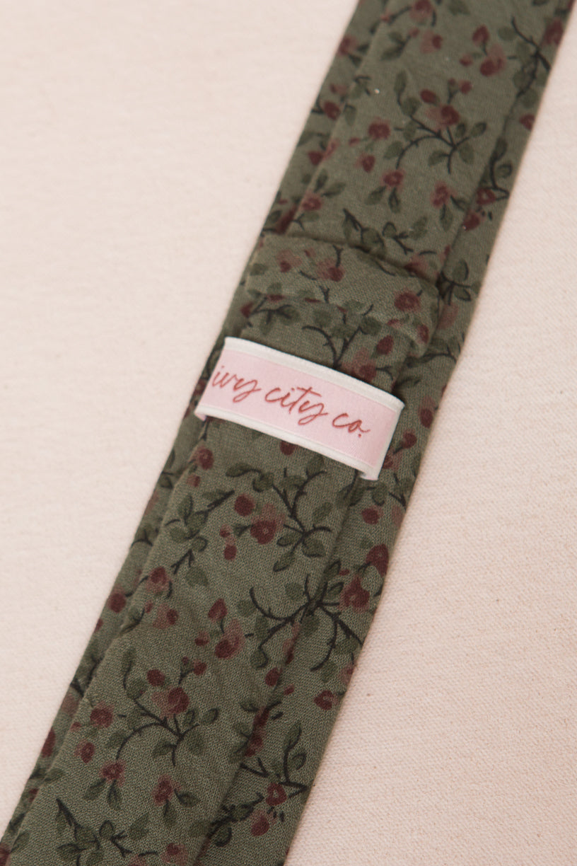 Mens Max Tie in Teagan Floral - FINAL SALE