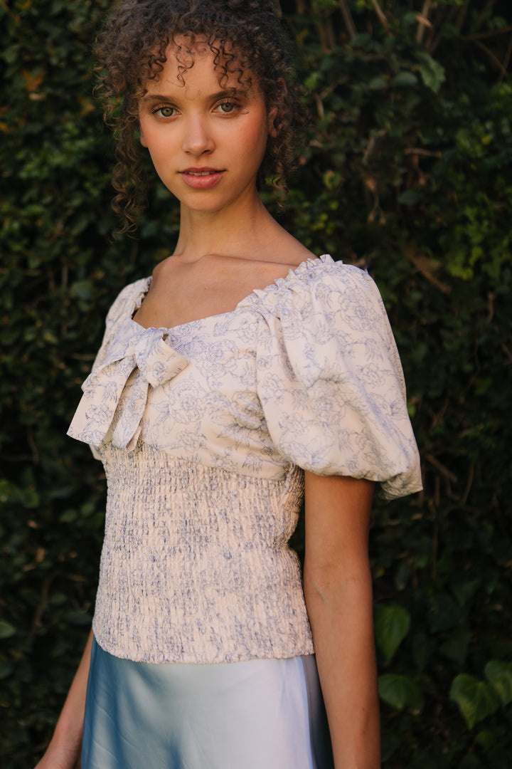 Suzie Blouse in Etched Blue Floral