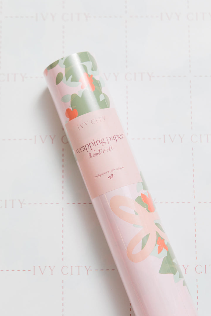 Wrapping Paper in Bianca Wreath Print